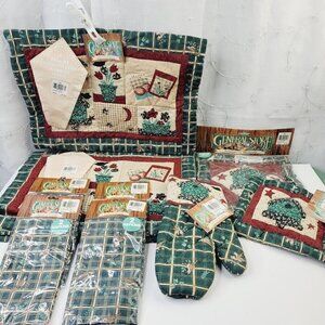 15pc Vintage AMES General Store Nature's Bounty Green Quilted Placemats Napkins